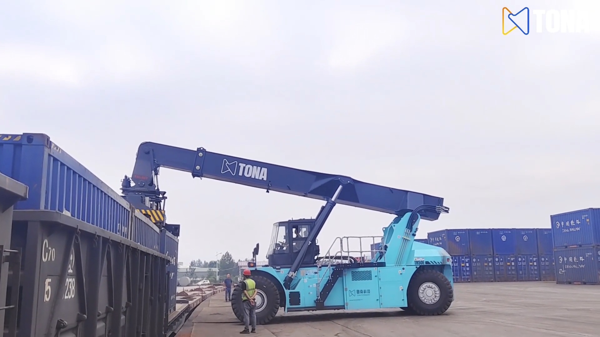 Reach Stacker Reach Stacker